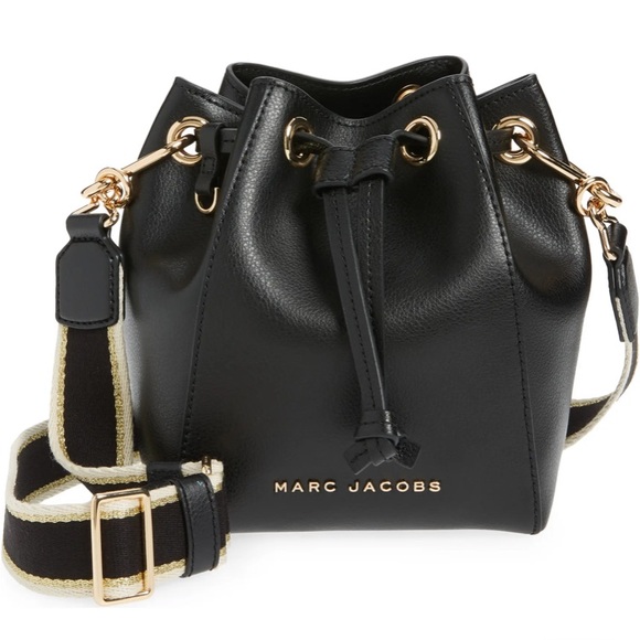 Marc Jacobs Bags Nwt Marc Jacobs Logo Plaque Drawstring Bucket Bag